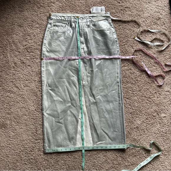Abercrombie & Fitch Metallic Silver Denim High Rise Midi Skirt NWT Size 27/4 - Picture 12 of 14